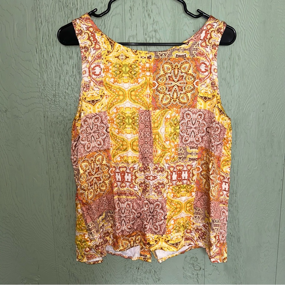 Christian Siriano button back tank top NWT